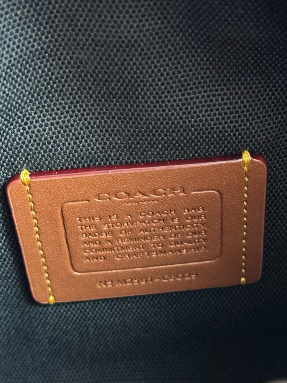 NWT - Coach - Compass 25 - Loved Leather - Picture 7 of 7